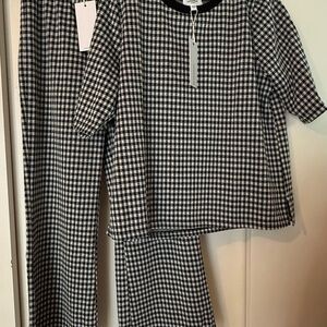 Women's Black and White Checkered Lounge Set
